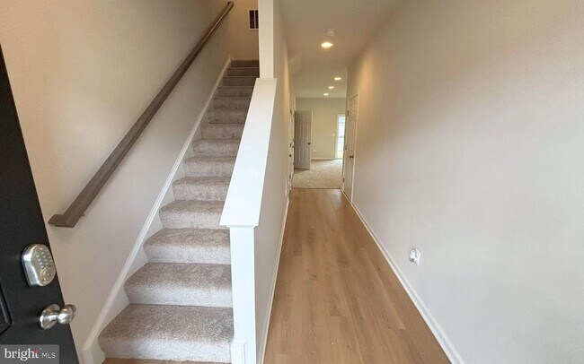 property at 116 FLAXEN MANE Ct