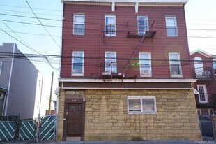 91-06 97th Ave in Queens, NY - Building Photo