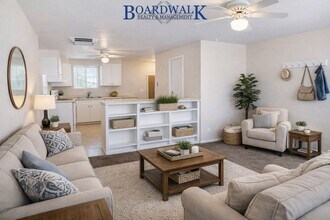 1016 E 3825 S in Millcreek, UT - Building Photo - Building Photo