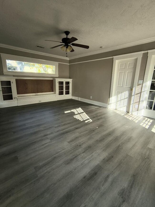 6344 Friends Ave in Whittier, CA - Building Photo - Building Photo