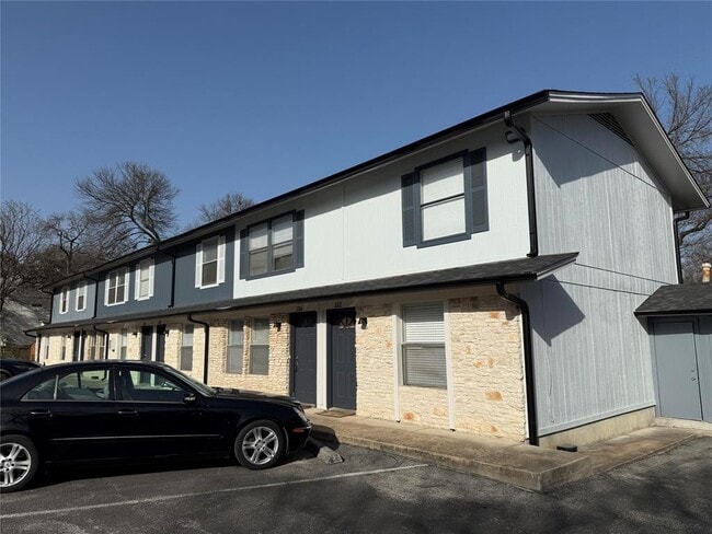 2005 Glen Allen St in Austin, TX - Building Photo - Building Photo