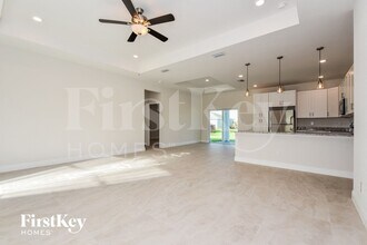 1424 NE 1st Ave in Cape Coral, FL - Building Photo - Building Photo