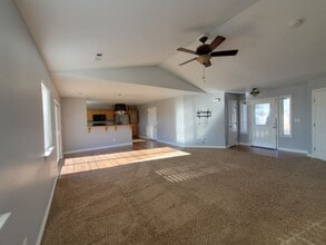 7410 Golden Trail in Klamath Falls, OR - Building Photo - Building Photo