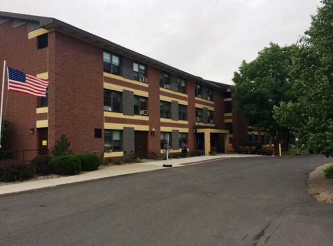 East Main Street Apartments