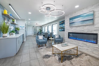 Park Vista in Phoenix, AZ - Building Photo - Interior Photo