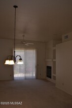 7333 E Placita Luz de La Luna in Tucson, AZ - Building Photo - Building Photo