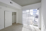 1 Bedroom_627SF - 7th & G Apartamentos in San Diego, California