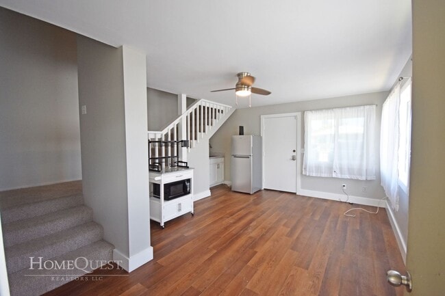 property at 443 Maluniu Ave