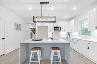 7806 Comal St in Houston, TX - Building Photo