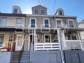 430 Swatara St in Steelton, PA - Building Photo