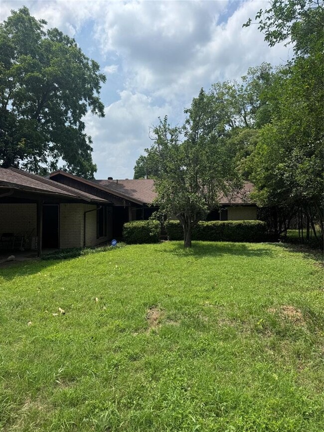 property at 306 Harris St