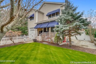 331 Richmond Ave in Point Pleasant Beach, NJ - Building Photo