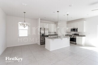 519 Crown Rose Dr in Bartow, FL - Building Photo - Building Photo