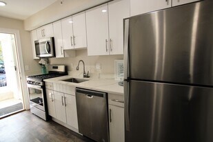 59 Strathmore Rd, Unit 1 in Boston, MA - Building Photo