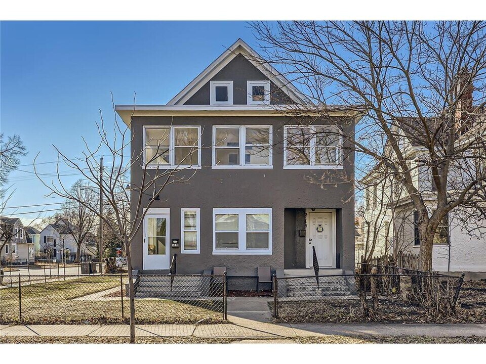 3148 Pleasant Ave in Minneapolis, MN - Building Photo