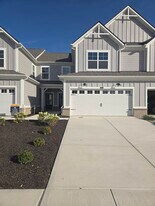 12609 Morning Rdg Wy in Noblesville, IN - Building Photo