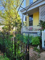 205 15th St NE, Unit B in Washington, DC - Building Photo