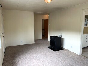 180-186 Birch St in Rio Dell, CA - Building Photo - Building Photo