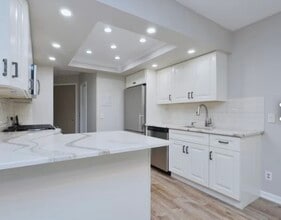 41 Wellington Ct, Unit 3I in Staten Island, NY - Building Photo - Building Photo