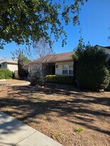 808 N 10th Ave in Upland, CA - Building Photo