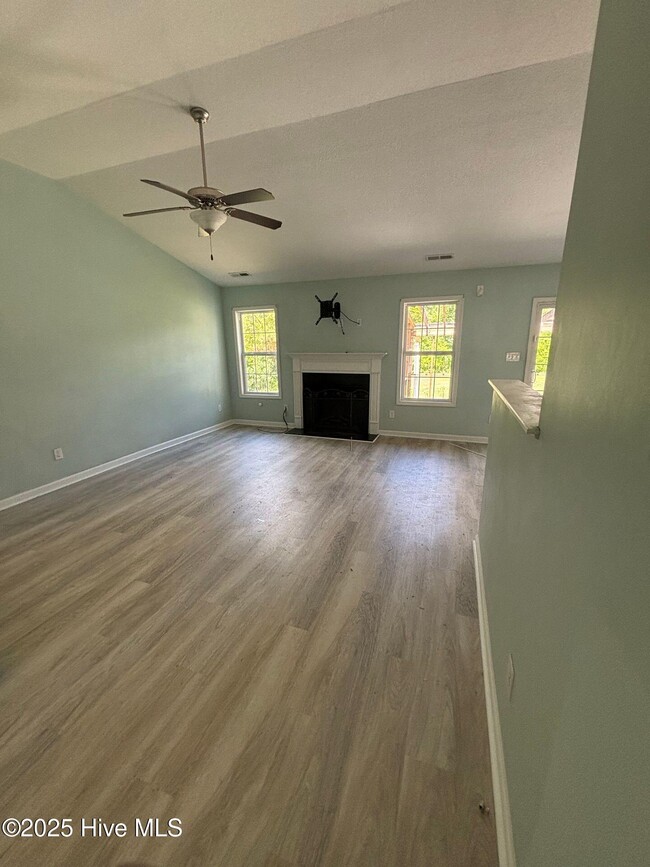 132 Braeburn Blvd in Richlands, NC - Building Photo - Building Photo