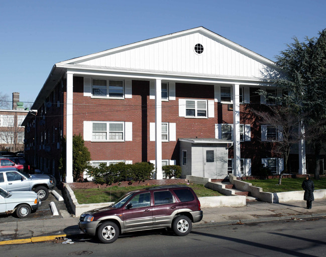 1079-1087 E Jersey St in Elizabeth, NJ - Foto de edificio - Building Photo