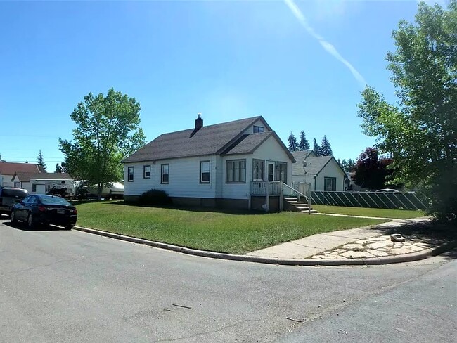 property at 446 Center St