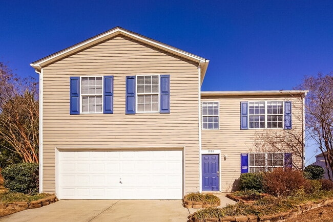 property at 1928 Slumber Oaks Ct