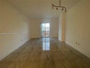 10 Aragon Ave, Unit 1412 in Coral Gables, FL - Building Photo - Building Photo