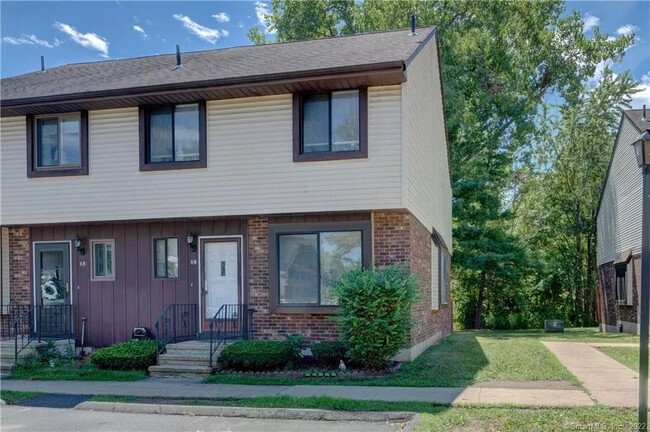 property at 19 Robin Brook Dr