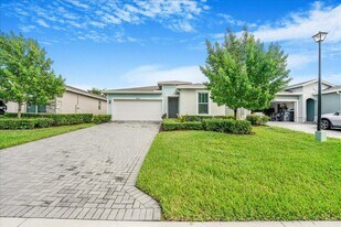 6818 Pointe of Woods Dr in West Palm Beach, FL - Building Photo