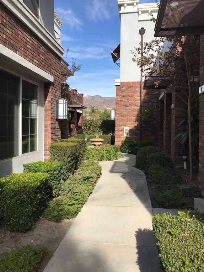 property at 395 Arden Ave