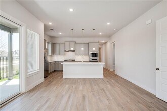 8812 Bestride Bend in Austin, TX - Building Photo - Building Photo
