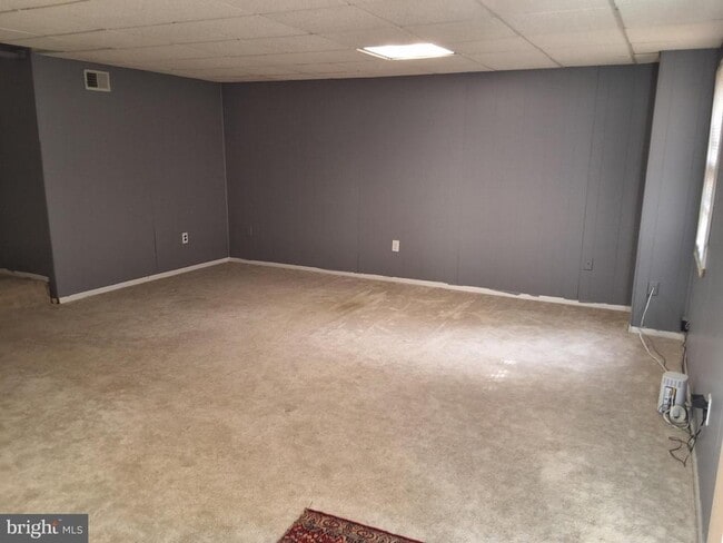 7416 Erska Woods Court in Springfield, VA - Building Photo - Building Photo