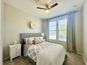 6715 E Via Arroyo Azul in Tucson, AZ - Building Photo - Building Photo