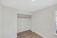 9907 Lanewell St photo'