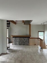 128 E Colfax Ave in Roselle Park, NJ - Building Photo - Building Photo