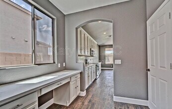 14284 W Woodbridge Ave in Goodyear, AZ - Foto de edificio - Building Photo