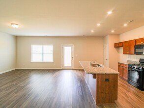 129 Mill Valley Wy in New Market, AL - Building Photo - Building Photo