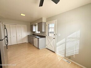 1968 Sycamore Dr in Prescott, AZ - Building Photo - Building Photo