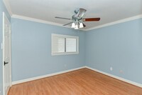 7375 Antoine Dr photo'