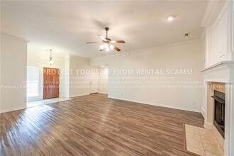 1689 N Oakhaven Pl in Fayetteville, AR - Building Photo - Building Photo