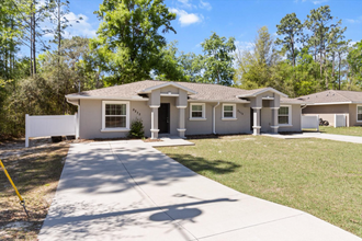 9272 N Mendoza Way-Unit -1 in Citrus Springs, FL - Building Photo - Building Photo