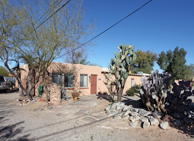 2945-2955 N Cherry Ave in Tucson, AZ - Building Photo - Building Photo