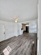 90 Brook Rd in Quincy, MA - Foto de edificio - Building Photo