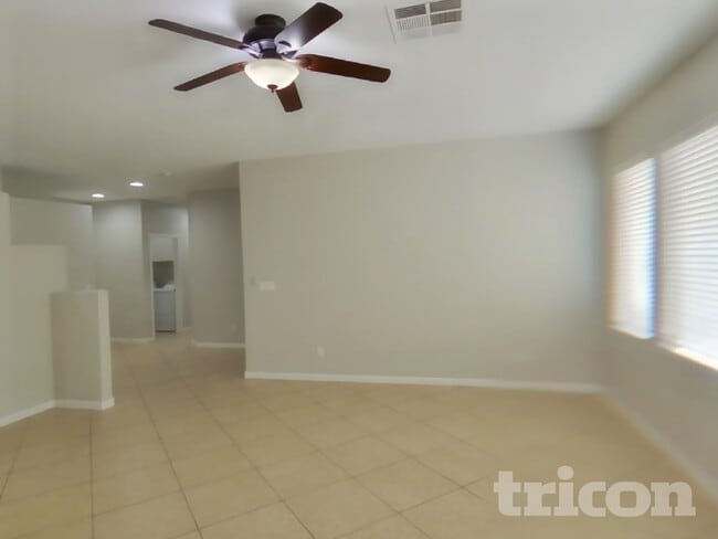 2204 Turtle Beach Ave in North Las Vegas, NV - Building Photo - Building Photo