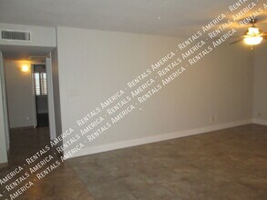 5144 E Carolina Dr in Scottsdale, AZ - Building Photo - Building Photo