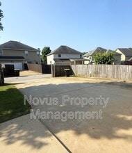 9 Madrid Ave in Newnan, GA - Building Photo - Building Photo