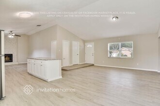 4537 Flintlock Dr in Orlando, FL - Building Photo - Building Photo