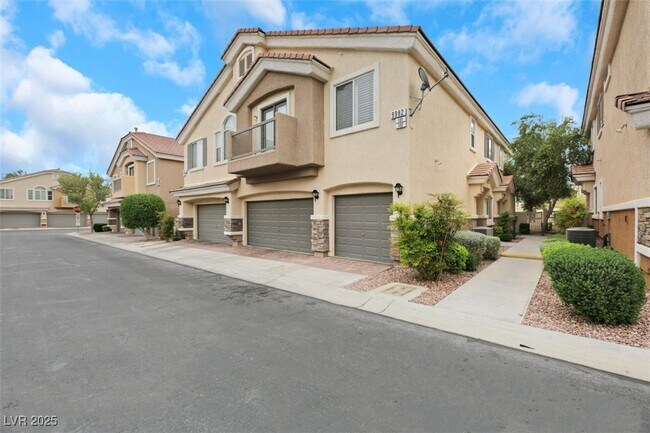 9982 Aspen Rose St in Las Vegas, NV - Building Photo - Building Photo